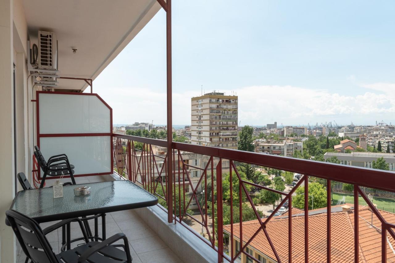 Minimalist Apartments W/ View Thessaloniki Exterior foto