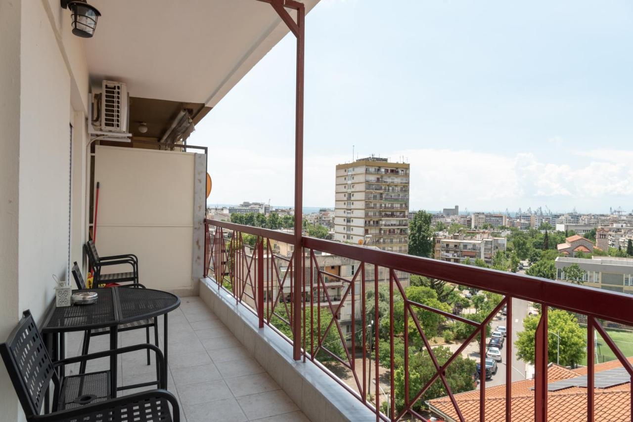 Minimalist Apartments W/ View Thessaloniki Exterior foto