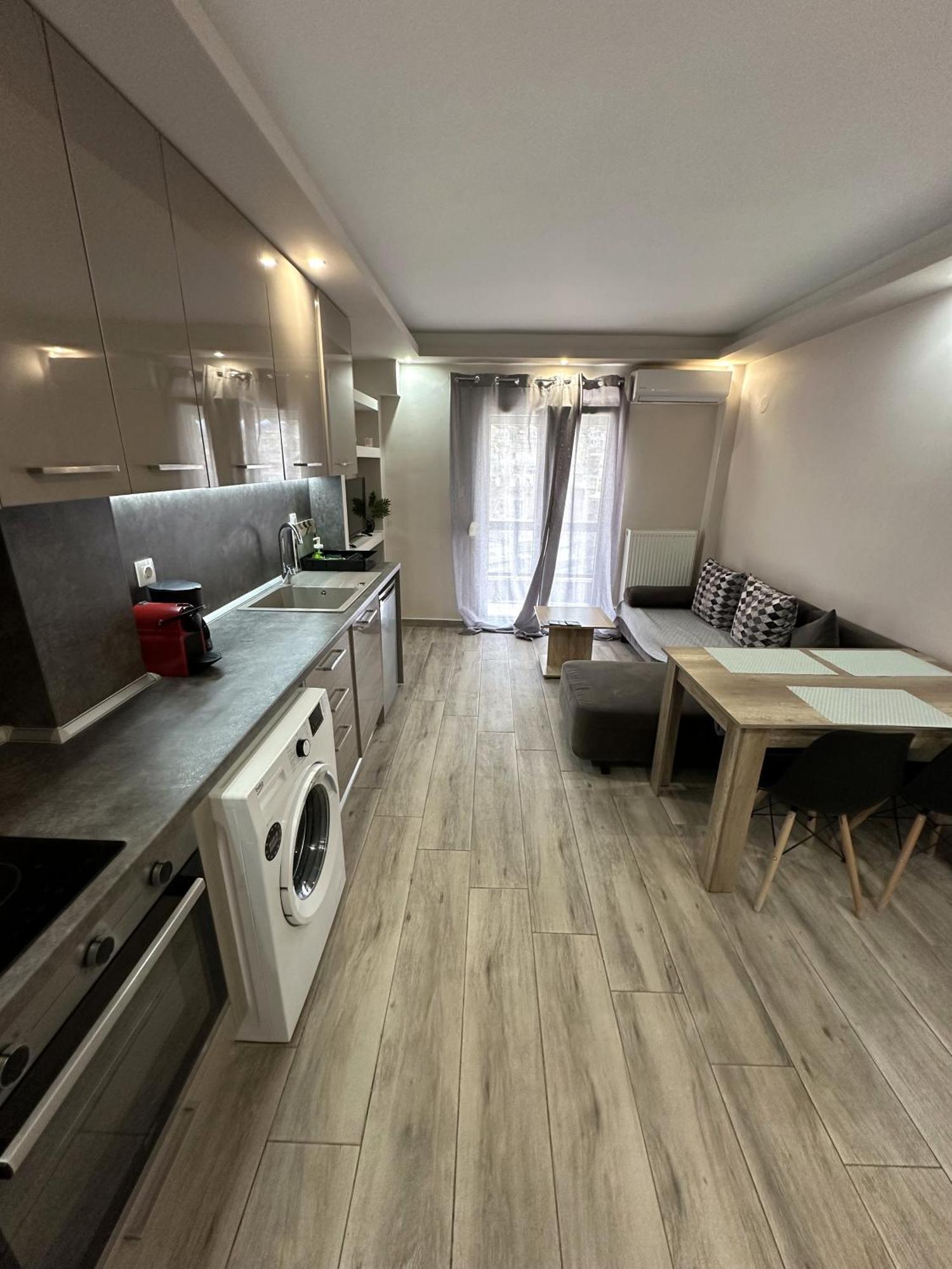 Minimalist Apartments W/ View Thessaloniki Exterior foto